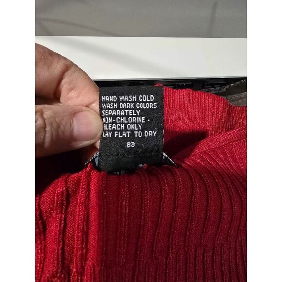 Rqt Womens Sleeveless Ribbed Knit Tank Top Large L Nylon & Rayon Blend Red - Picture 6 of 7